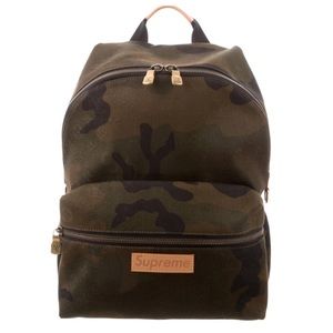 Louis Vuitton x Supreme Camoflauge Apollo Backpack